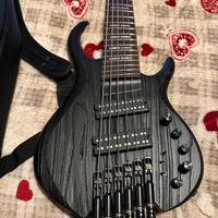 Bass Sire Marcus Miller  M6 headless