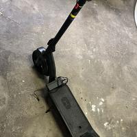 Monopattino elettrico LEXGO R10