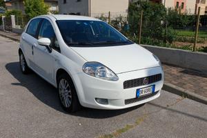GRADE PUNTO 5 PORTE -  DYNAMIC - FULL OPTIONAL
