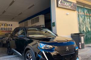 peugeot 2008 1.2 100 cv più iva