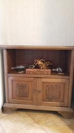 Mobiletto arredamento 