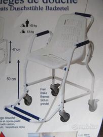 sedia a rotelle per doccia