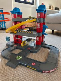 Garage per macchinine + camion