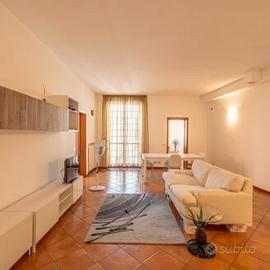 Casa indipendente in Centro storico, Fano. F/019