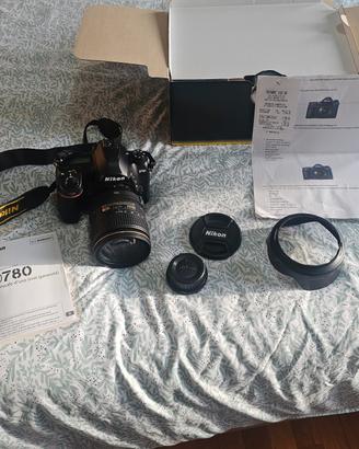 Nikon D780 + 24-120 f/4 VR -PARI AL NUOVO 