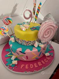 Torta scenografica tema caramelle