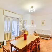 INTERO EDIFICIO DI AMPIA METRATURA!!