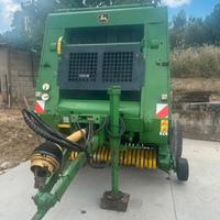 Rotopressa John Deere 852 hiflow