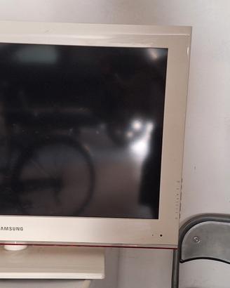 Televisore Samsung 32" HD