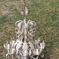 Lampadario in ferro battuto