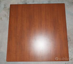 Tavolo quadrato allungabile per cucina