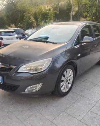 OPEL Astra 1.7 CDTI 125 CV Sports Tourer Cosmo