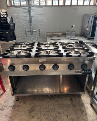 Cucina 6 fuochi a GAS aperta - 1200X700