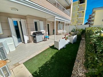 Appartamento giardino 50m mare spiaggia piscina