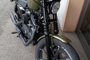 Harley-Davidson 883 Iron - 2016 - Gold Olive