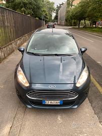 Ford fiesta GPL Bezina