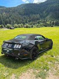 Ford mustang ecoboost cabrio