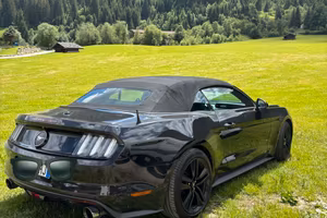 Ford mustang ecoboost cabrio