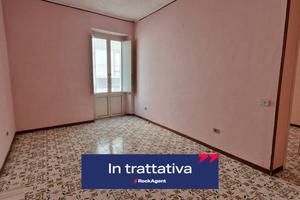 SOLUZIONE INDIPENDENTE CON PICCOLO GIARDINO E CANT