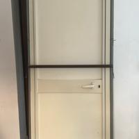 Porte in alluminio e bachelite  RAL 1013