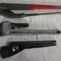 Giratubo chiave dritta professionale