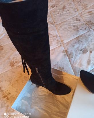 Stivali donna pelle scamosciata 37