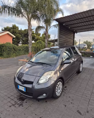 Toyota Yaris 1.4 D-4D DPF 3 porte M-MT Sol
