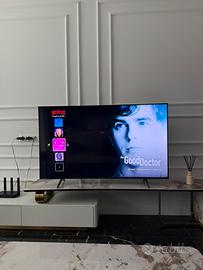 TV Hisense 55” QLED 4K E7 Pro