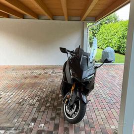 Yamaha TMAX 560, immatricolato luglio 2025