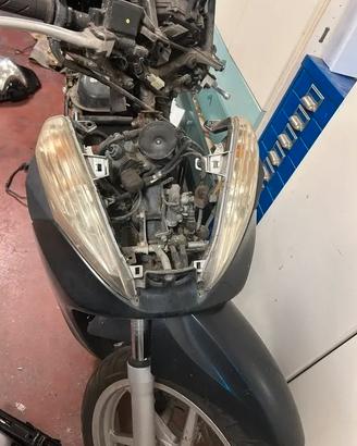 Carene e plastiche Honda Sh300i - anno 2011