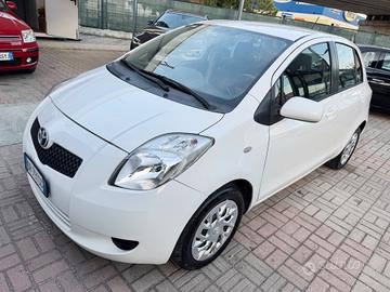 Toyota Yaris 1.0 VVT-i Sol - GARANZIA