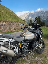 R 1250 GS Adventure Exclusive + Tris Alluminio