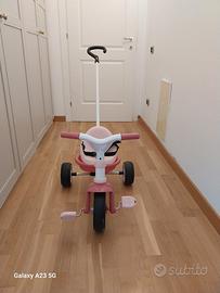  triciclo Smoby rosa, mai usato