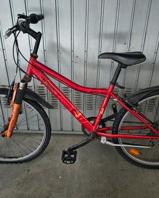 Bicicletta BTwin misura 24 