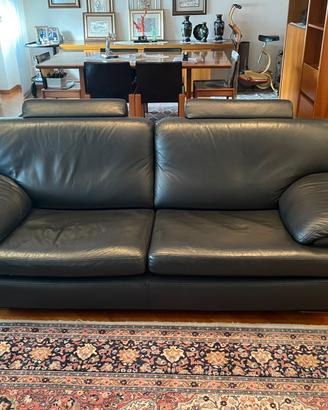 Nr. 2 DIVANI VERA PELLE FIORE Chateaux d’Ax