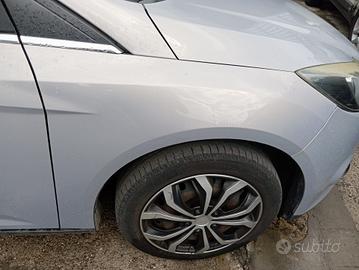 Parafango anteriore dx FORD FOCUS anno 2011 SW 1.6