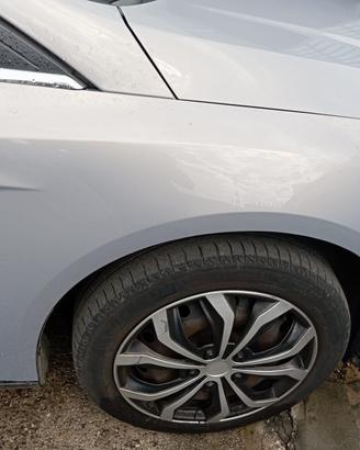Parafango anteriore dx FORD FOCUS anno 2011 SW 1.6