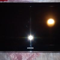 TV 32 pollici Samsung senza decoder e  supporto