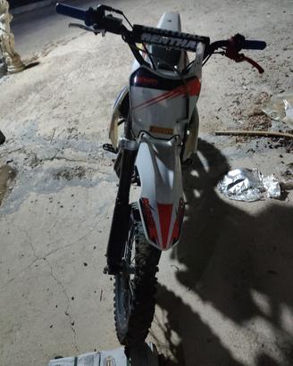 pit bike  125 4 t 