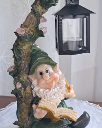 Statua Gnomo da Giardino  con lanterna