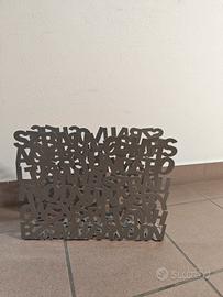 Portariviste in metallo 