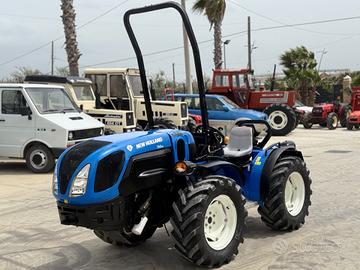 Trattore NEW HOLLAND TI4.90 turbo con 1300 ore