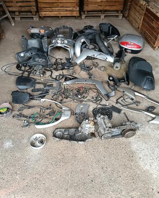 Pezzi di ricambio scooter Kimko 250
