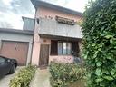 villetta-a-schiera-di-140-m²-con-3-locali-e-box-au