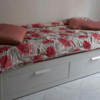 Letto matrimoniale estraibile 