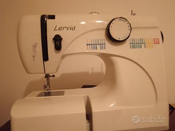 Macchina da cucire