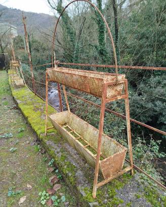 FIORIERE in Ferro Vintage da restaurare (4 pezzi)