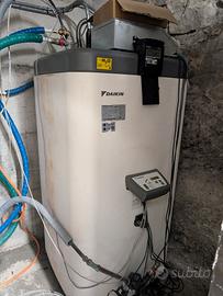 Sistema completo scalda acqua Daikin ECH2O 