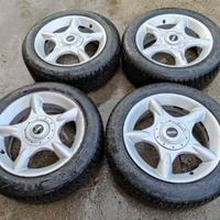 Cerchi in lega da 16 mini Cooper con gomme inverno