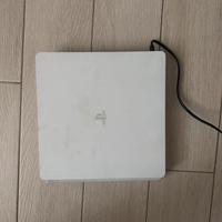 Playstation ps4 slim